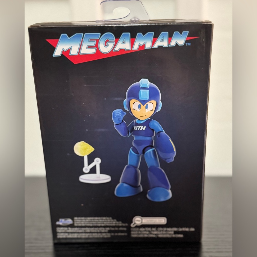 Capcom | Kith for Jada Toys Mega Man Figure - Picture 3 of 4